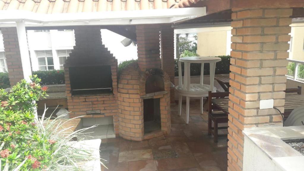 Pe Na Areia - Com Servico De Praia Guaruja Luaran gambar
