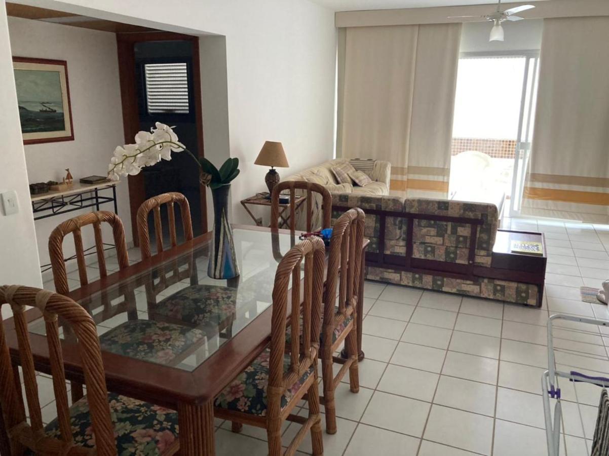 Pe Na Areia - Com Servico De Praia Guaruja Luaran gambar